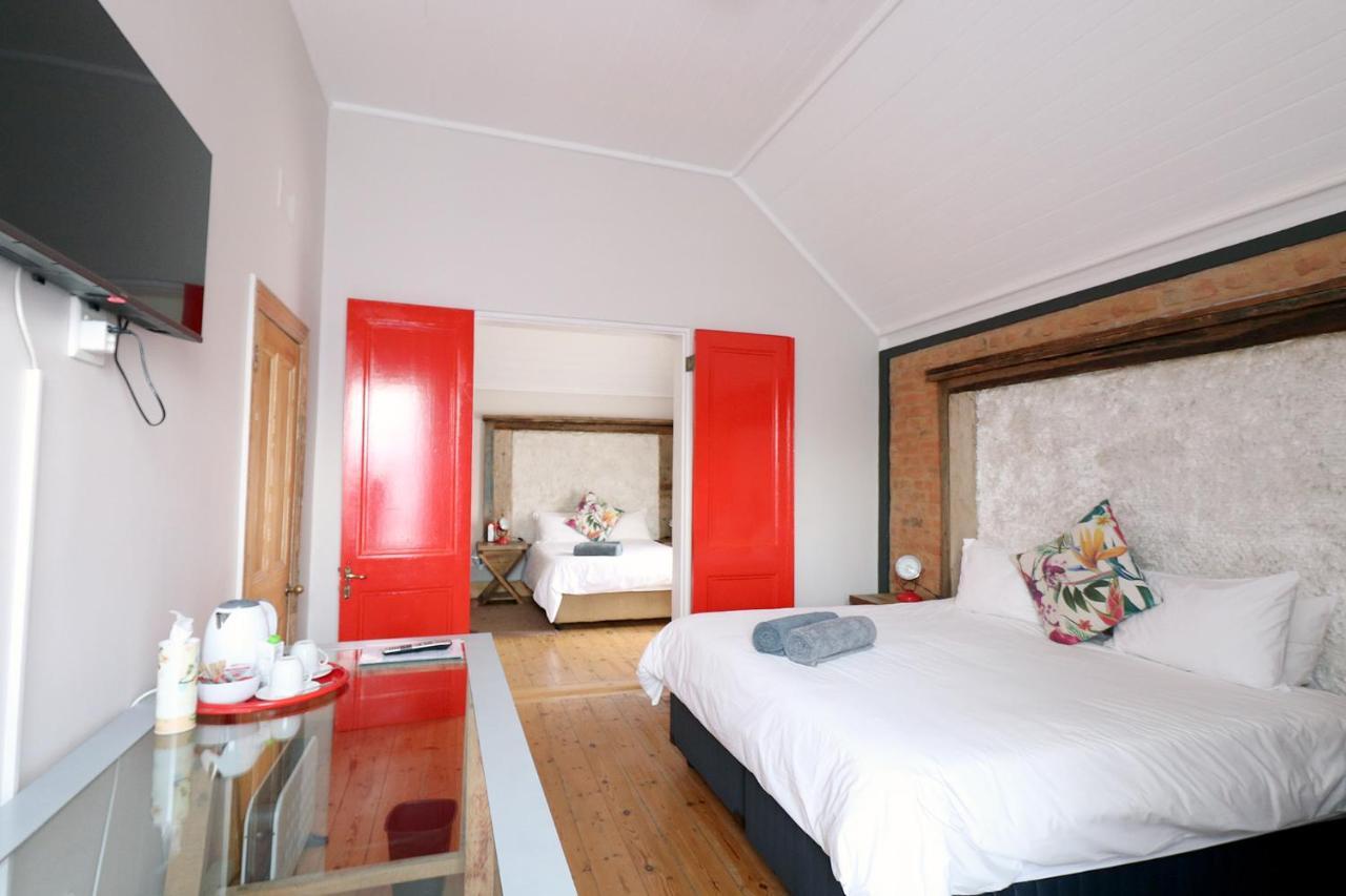 The Place Bed & Breakfast Muizenberg